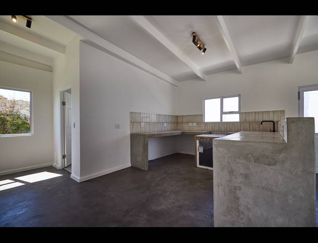 3 BEDROOM HOUSE FOR SALE IN CAPRI